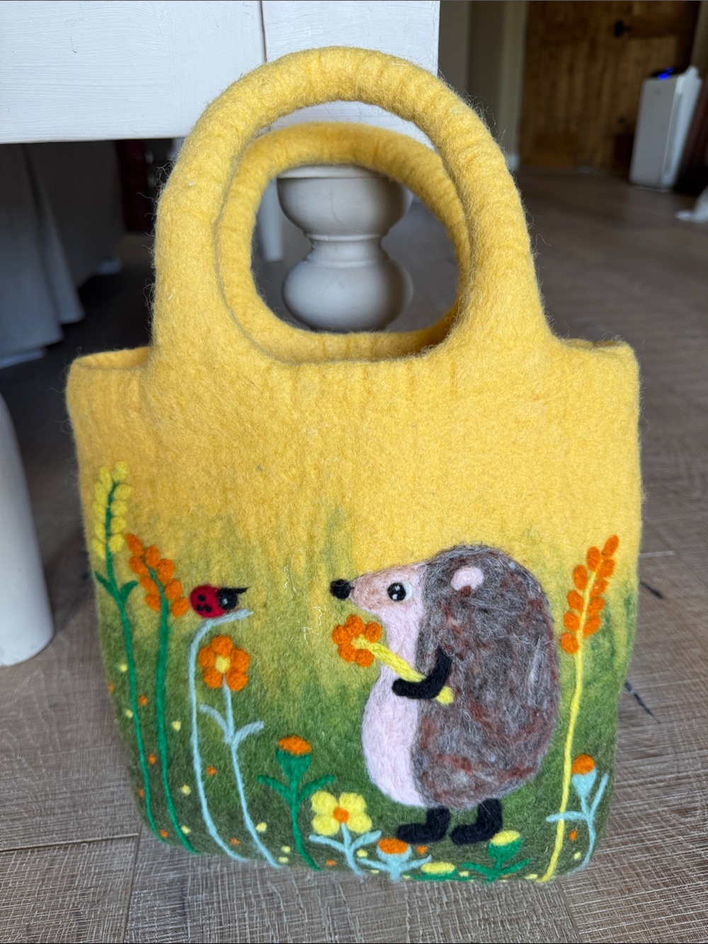 Yellow hand Felted Hedgehog Tote Bag BRAND NEW, storage bag and key chain gift
